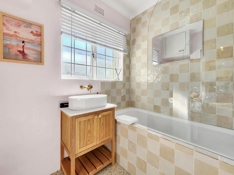 To Let 2 Bedroom Property for Rent in Hout Bay Western Cape